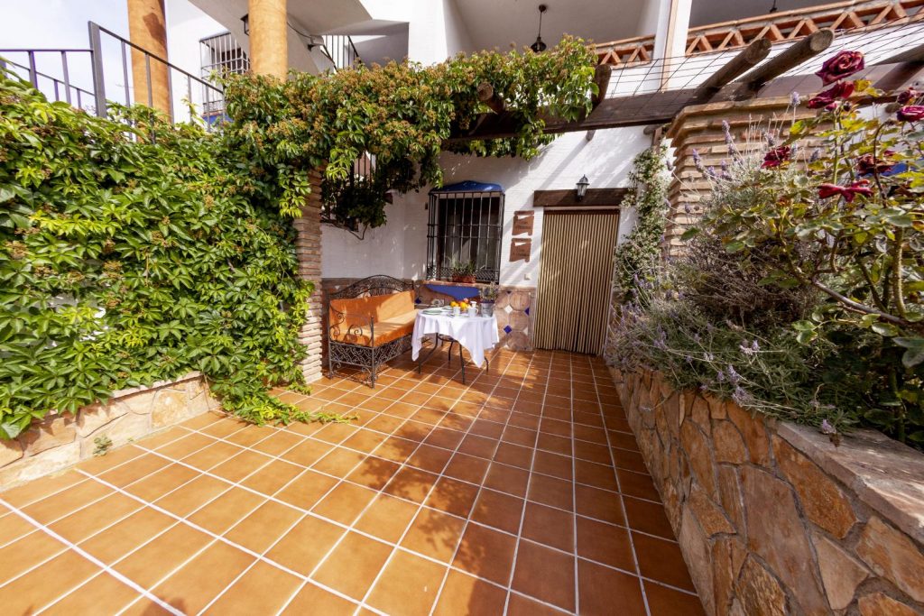 Apartamentos La Granja - Casa Al Andalus